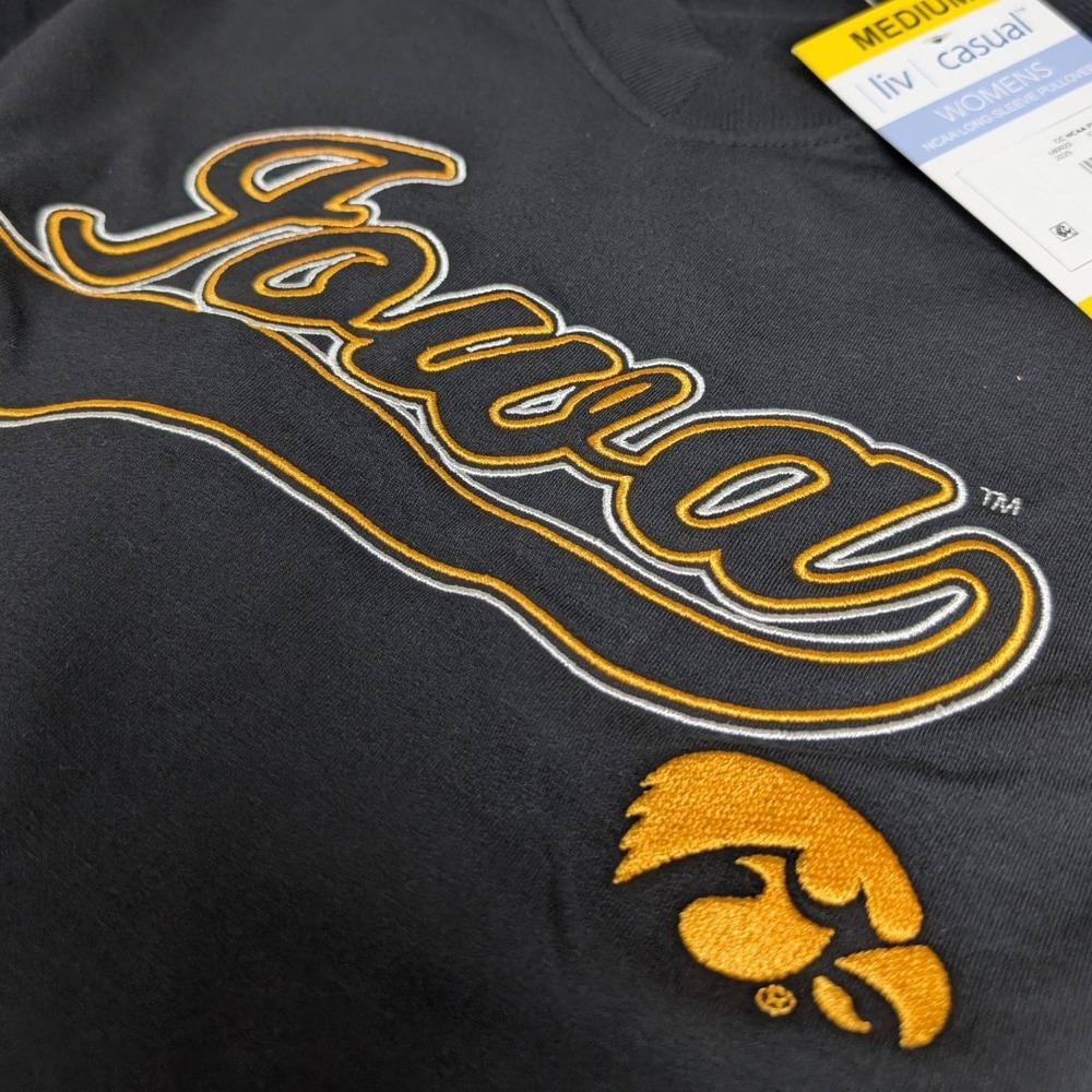 Liv Casual Iowa Hawkeyes NCAA Pullover Womens M Black NWT Embroidered Sweatshirt